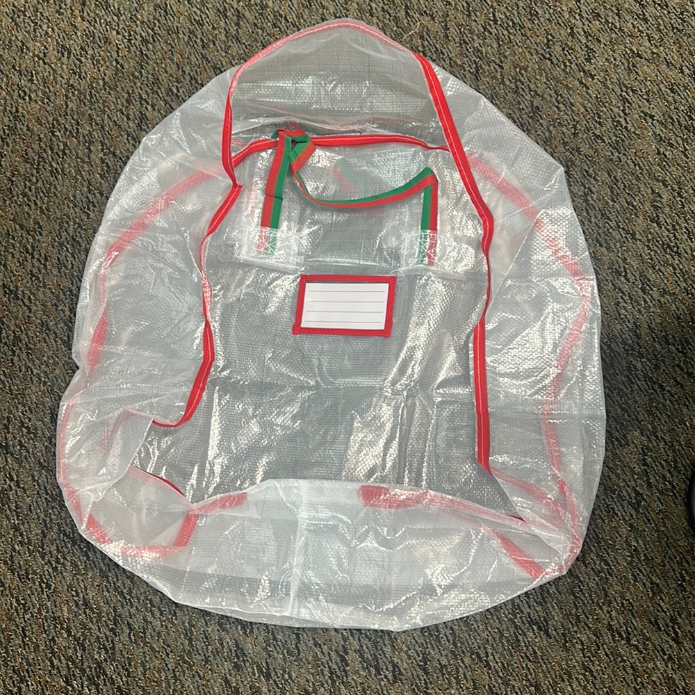 Wreath storage